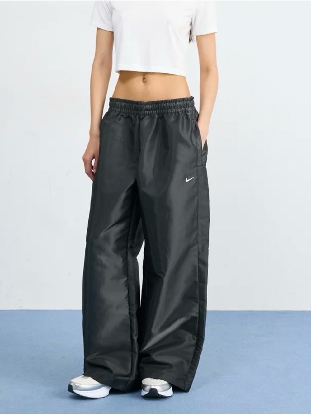 Deadstock rare Nike Sportswear Windrunner Shine baggy zipper Pants 'Black White'